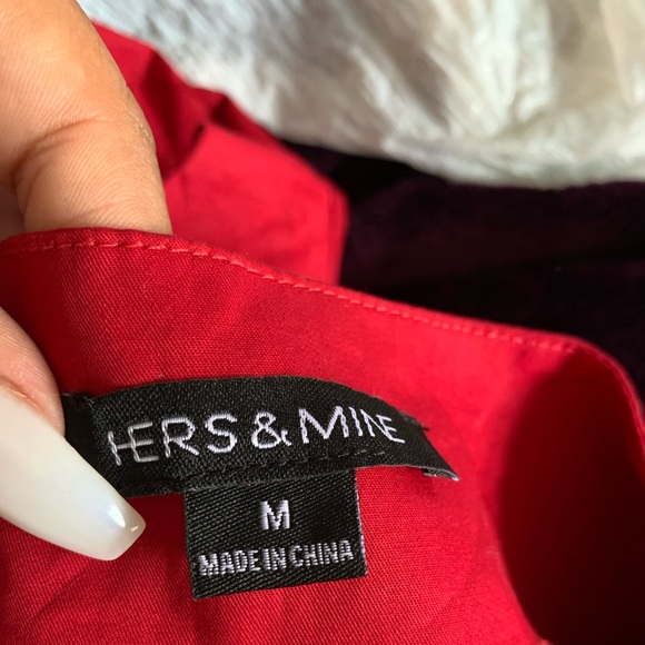 Red Vintage Christmas style shirt❤️ - Picture 3 of 3